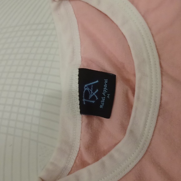 Free Add-on Pink Much Music Tee - Size Medium (Girl) - Picture 2 of 5